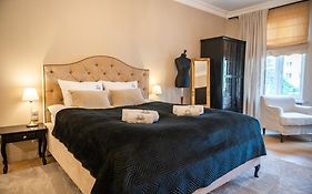 Apartamenty Pod Zegarem